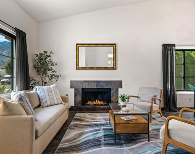1502 Amelia Way - Photo Thumbnail 13