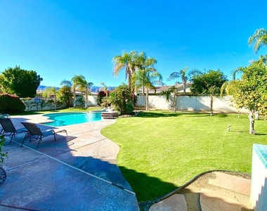5 Victoria Falls Drive - Photo Thumbnail 3