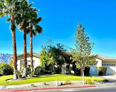 5 Victoria Falls Drive - Photo Thumbnail 9