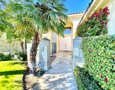 5 Victoria Falls Drive - Photo Thumbnail 8