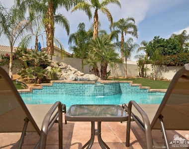 5 Victoria Falls Drive - Photo Thumbnail 6