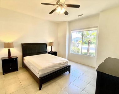 5 Victoria Falls Drive - Photo Thumbnail 20