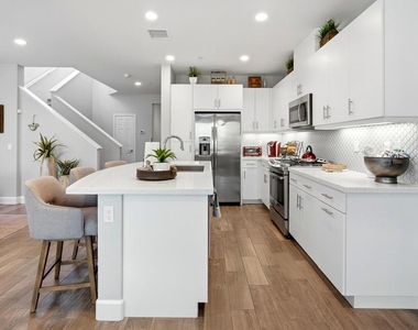 82668 Rosewood Drive - Photo Thumbnail 8
