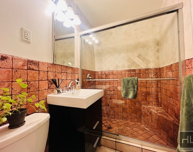 345 East 54th Street - Photo Thumbnail 4