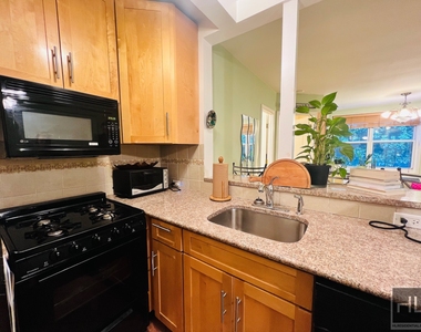 345 East 54th Street - Photo Thumbnail 1