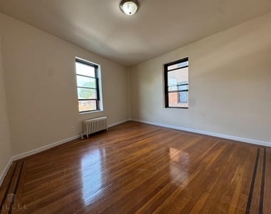 36-14 165th St - Photo Thumbnail 3