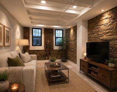 West 53rd Street - Photo Thumbnail 1