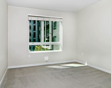 5560 Lexington Ave - Photo Thumbnail 23