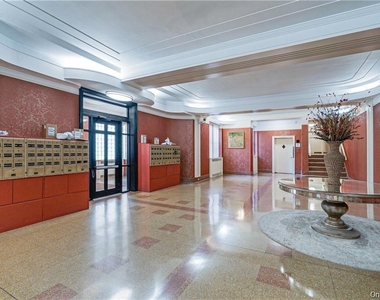 210 Martine Avenue - Photo Thumbnail 1