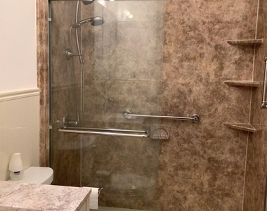 406 Woodbridge Drive - Photo Thumbnail 3