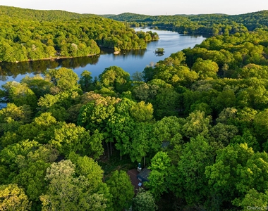 317 Lake Shore Road - Photo Thumbnail 21