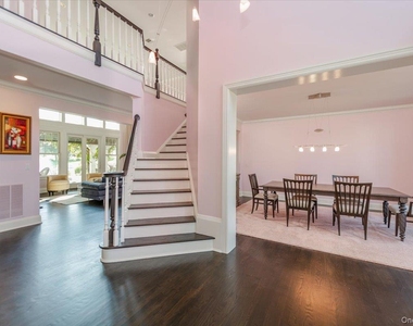 53 Pembroke Drive - Photo Thumbnail 4