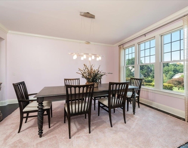 53 Pembroke Drive - Photo Thumbnail 8