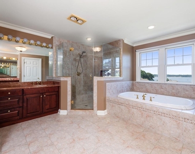 53 Pembroke Drive - Photo Thumbnail 24