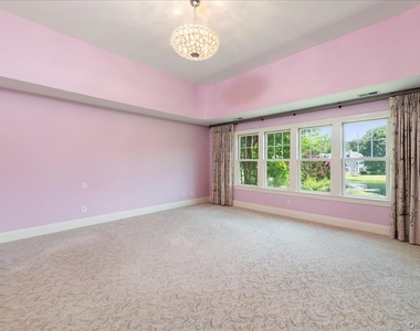 53 Pembroke Drive - Photo Thumbnail 22