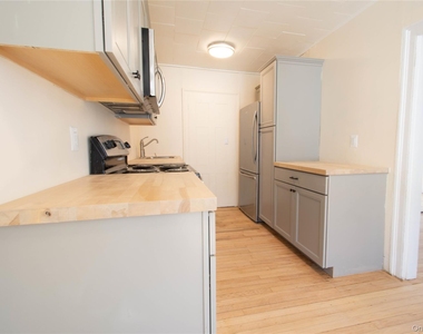 59 Saint James Street - Photo Thumbnail 6