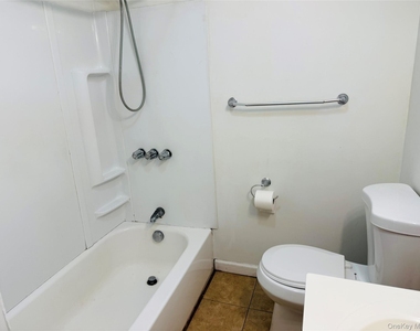 135 Sullivan Street - Photo Thumbnail 11