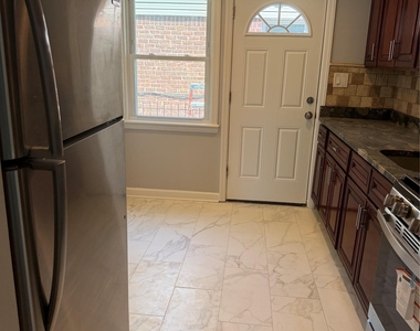 231-10 145 Avenue - Photo Thumbnail 6