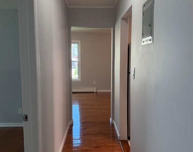 231-10 145 Avenue - Photo Thumbnail 16