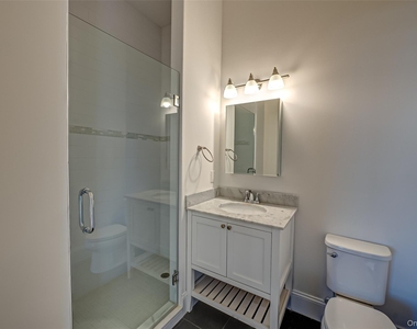 41 Green Street - Photo Thumbnail 10