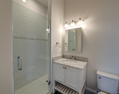 41 Green Street - Photo Thumbnail 12
