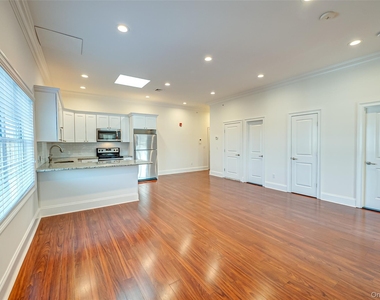 41 Green Street - Photo Thumbnail 5