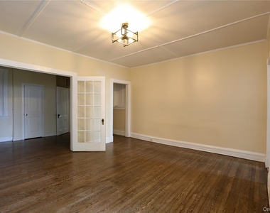 141 Saint James Street - Photo Thumbnail 9