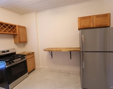 141 Saint James Street - Photo Thumbnail 13