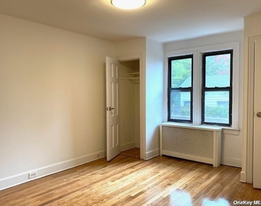 14 Beach Road - Photo Thumbnail 8