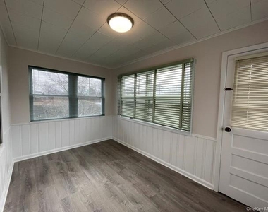 221 Stewart Avenue - Photo Thumbnail 8