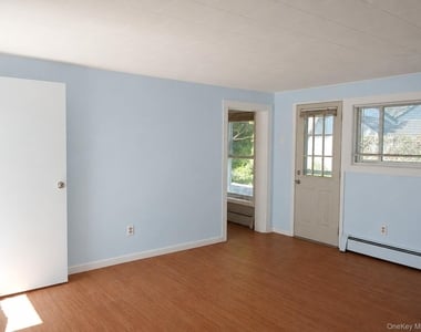 36 Burr Road - Photo Thumbnail 2