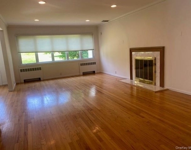 27 Martin Court - Photo Thumbnail 3
