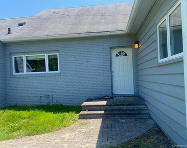 27 Martin Court - Photo Thumbnail 18