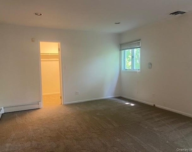 27 Martin Court - Photo Thumbnail 13