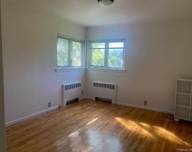 27 Martin Court - Photo Thumbnail 17