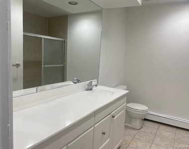27 Martin Court - Photo Thumbnail 16