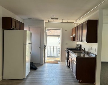 665 Commerce Street - Photo Thumbnail 5