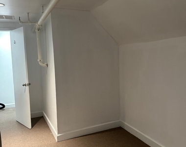 665 Commerce Street - Photo Thumbnail 8