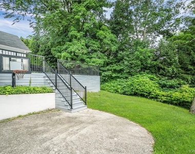 4 Parkfield Road - Photo Thumbnail 26