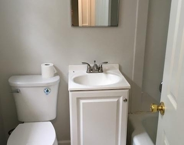 11 George Street - Photo Thumbnail 10