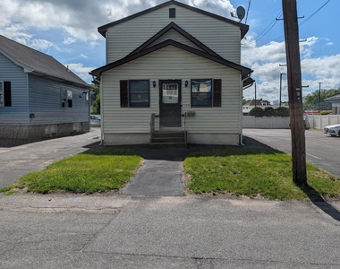 1729 Ferguson Street - Photo Thumbnail 2