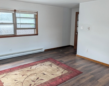 1729 Ferguson Street - Photo Thumbnail 9