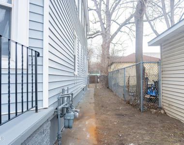 418 3rd Street - Photo Thumbnail 25