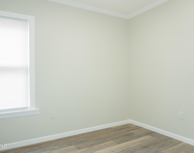 418 3rd Street - Photo Thumbnail 8