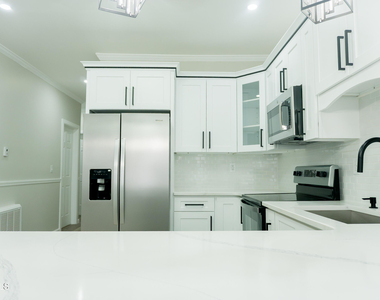 418 3rd Street - Photo Thumbnail 8