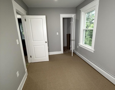 282 Livingston Avenue - Photo Thumbnail 11