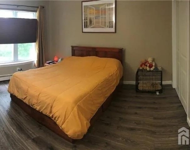 289 Main Street - Photo Thumbnail 11