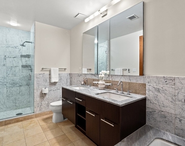 261 W 28th Street - Photo Thumbnail 8
