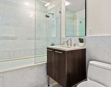 261 W 28th Street - Photo Thumbnail 11