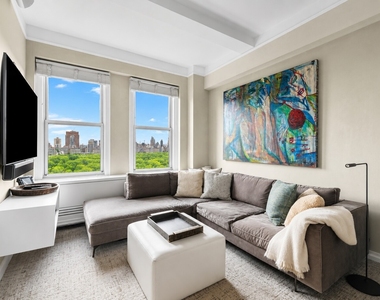 225 Central Park W - Photo Thumbnail 3